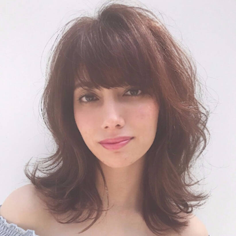 気になる面長は前髪でカバーできる 面長さんに似合う前髪はこれ Hair