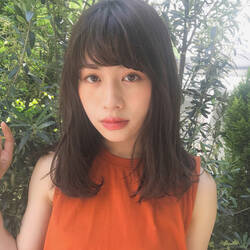 黒髪を染めたいと思っている人必見 メリット デメリットと染める時の注意点 Hair