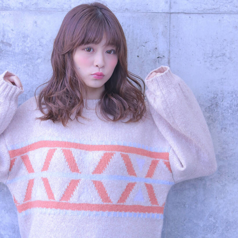 ミディアムパーマでゆるふわガーリーな髪型に 17おすすめ特集 Hair ミディアムパーマでゆるふわガーリーな髪型に 17おすすめ特集 Hair