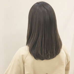 グレージュとはどんな髪色 あなたに似合うグレージュを探そう 髪型 シーン別おすすめグレージュを紹介 Hair