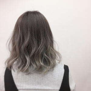 グラデーションヘアカラーを長さ別に紹介 色落ち後もずっと楽しめる Hair