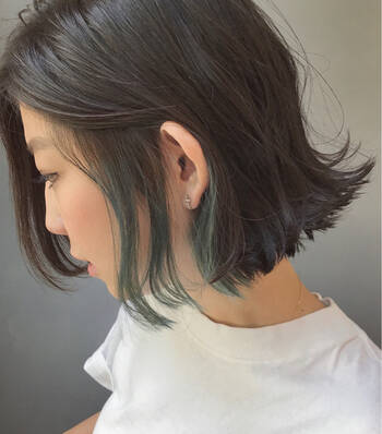 ショートボブに合うカラーは暗髪 インナーカラーまで盛りだくさん Hair