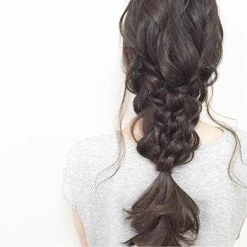 毎日使える タイプ別ダウンヘアのアレンジ集 Hair