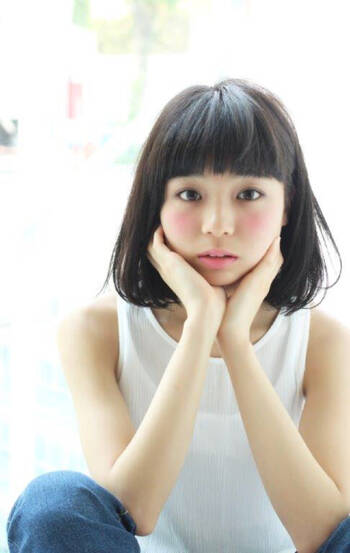 大人女子に人気 カジュアルスタイルにおすすめのロブ特集 Hair 大人女子に人気 カジュアルスタイルにおすすめのロブ特集 Hair