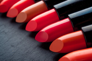 リップメイクで差をつけて 昼間の顔と夜の顔 Hair