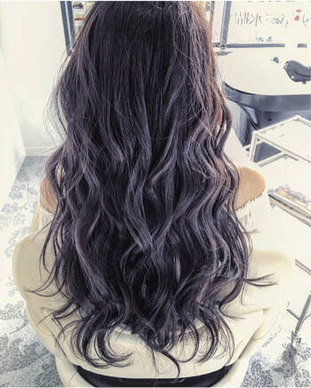 あえての色ムラがかわいい ふんわり感じるバレイヤージュカラー Hair あえての色ムラがかわいい ふんわり感じるバレイヤージュカラー Hair