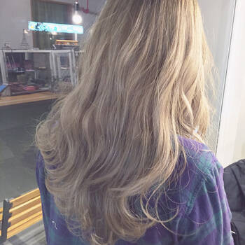 ハイトーンカラー旋風 ホワイト ブラウンで夏髪が決まる Hair
