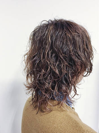 外国人風ウルフ その抜け感はオールシーズン人気継続中 Hair 外国人風ウルフ その抜け感はオールシーズン人気継続中 Hair