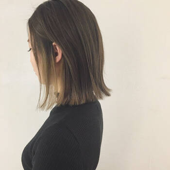 21年夏 トレンドの切りっぱなしボブで大人可愛いスタイルに Hair