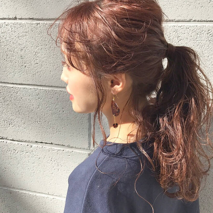 耳元に色気を ピアスに似合うルーズアレンジ Hair