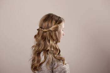 巻き髪がすぐとれる直毛の悩み 巻き髪をとれにくくする方法とは Hair 巻き髪がすぐとれる直毛の悩み 巻き髪をとれにくくする方法とは Hair