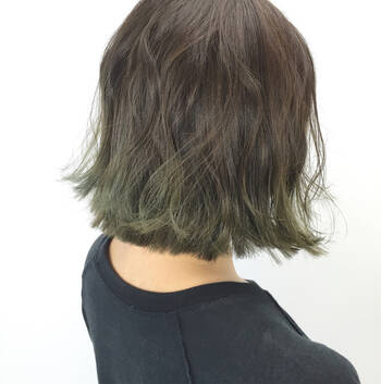 大人の魅力 セクシーでグラマラスに見える 外巻き をレクチャー Hair