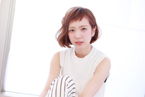 丸顔さん必見 ショートバングで小顔おしゃれ女子になっちゃおう Hair