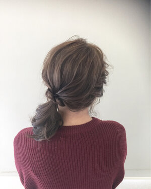 サイドポニーテールは前から見ても可愛い つくり方と人気スタイル集 Hair