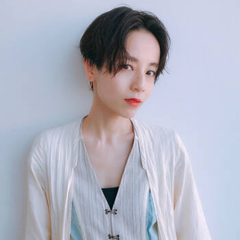 ストレートとショートの最強タッグ 愛されショートヘアストレートスタイルとは Hair