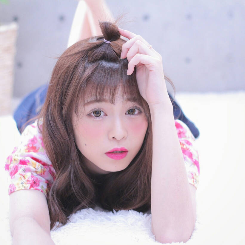 アレンジ次第で印象変わる ぱっつん前髪のアレンジ方法 Hair