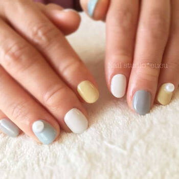 キラキラ煌めくパーティーネイル 華やか上品デザインコレクション Hair