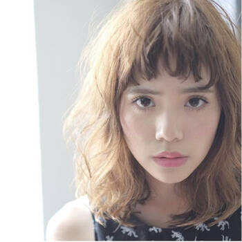 くせ毛さんだからこそ似合う おすすめヘアスタイルとスタイリング法 Hair