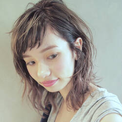 21年の人気髪型no 1 ロングヘア ウルフカットが可愛い Hair