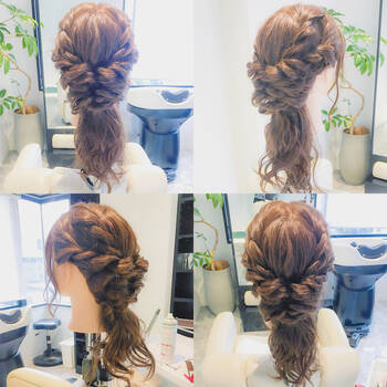 ひと手間加えてこなれヘアスタイルに 簡単ねじりアレンジでおしゃれ度アップ Hair ひと手間加えてこなれヘアスタイルに 簡単ねじりアレンジでおしゃれ度アップ Hair