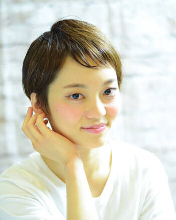 ナチュラル系からガーリー系まで バリエーション豊富なストレートショートが旬ヘア Hair