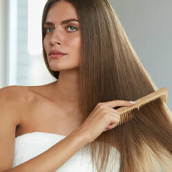 保存版 うねり前髪の方必見 直し方 活かし方 アレンジ方法を一挙ご紹介 Hair