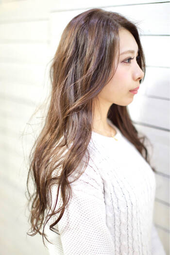 フェミニンなイメージが欲しいあなたに ロングにおすすめのヘアスタイル Hair フェミニンなイメージが欲しいあなたに ロングにおすすめのヘアスタイル Hair