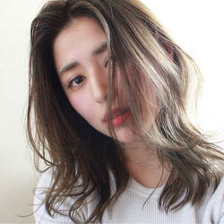 何ともいえない長さの セミディ が可愛い 大人の似合わせヘアスタイル Hair