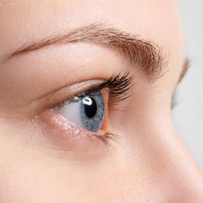 奥二重でも地味にならない むしろ活かせるパーティーメイク Hair