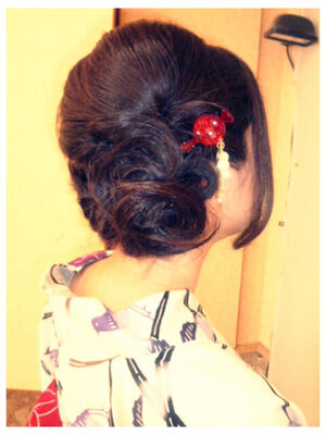 夏祭りにぴったり 自分でできる簡単ヘアアレンジレシピ集 Hair