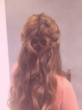簡単アレンジ 編み込みハーフアップ 結婚式などキチンとシーンもok Hair