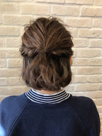 初心者でも簡単ミディアムヘアアレンジで忙しい朝の時間を時短 Hair