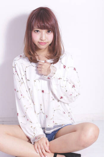 暑い夏を乗り切るには髪型にも工夫を おすすめスタイルと簡単アレンジをご紹介 Hair