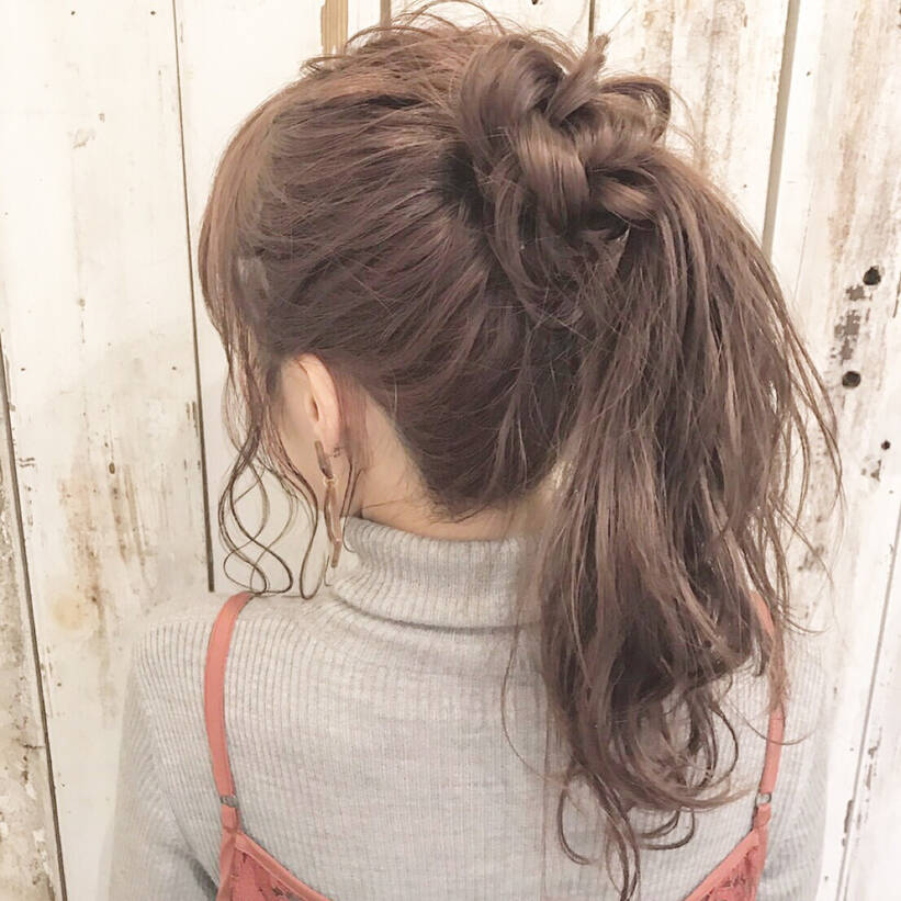 ミディアムアレンジでモテかわな髪型をセルフで簡単にできちゃう方法 Hair