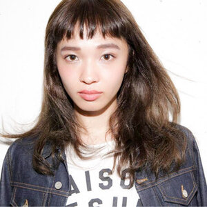 保存版 離れ目さん必見 離れ目を悪目立ちさせない前髪のつくり方のポイント Hair