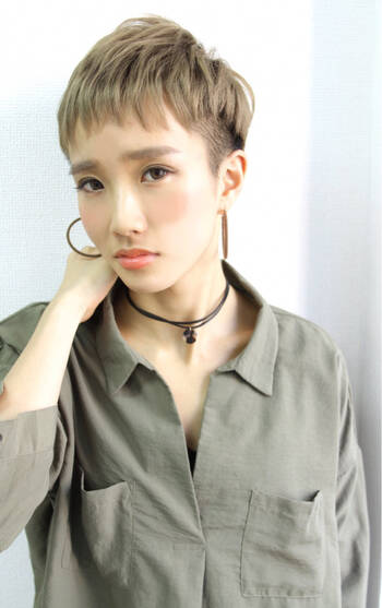 ベリーショートのヘアカタログ 実は女子力高めなスタイルなんです Hair