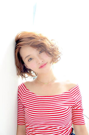 天然パーマを生かそう くせ毛さん向けのパーマ髪型特集 Hair