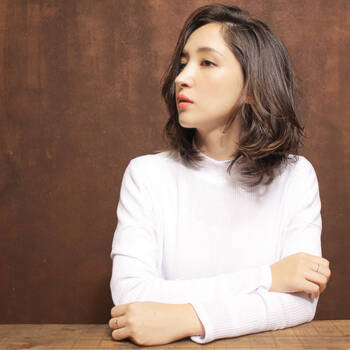 ミセス世代の髪型におすすめ トレンドをしっかりおさえた大人仕様のスタイル Hair