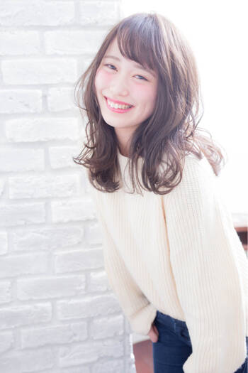 大人かわいいを狙うなら断然セミロング 楽しみ方色々なヘア Hair