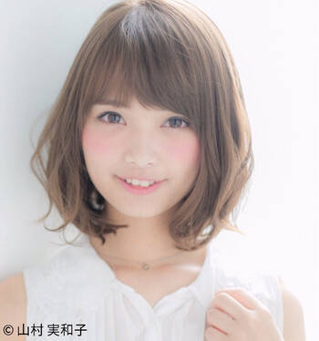 前下がりボブはパーマで 色気も可愛さも急上昇 Hair