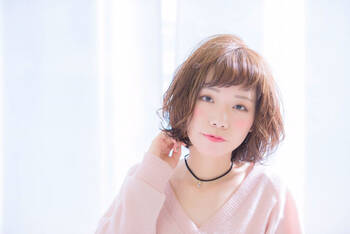 前髪はどこで分けたらいいの アレンジ自由自在な分け目のつくり方 Hair 前髪はどこで分けたらいいの アレンジ自由自在な分け目のつくり方 Hair