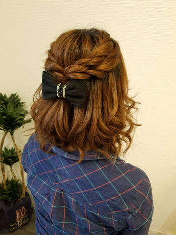 すっきりまとめ髪なら上司ウケも 仕事美人になれるヘアアレンジテク Hair