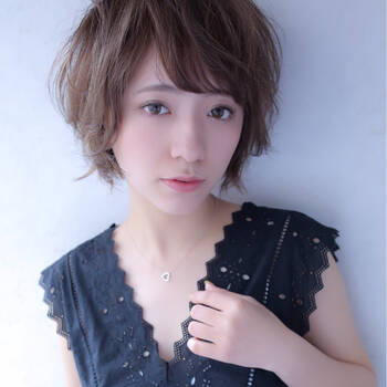 自分でできる 前髪の作り方３選ガイド 前髪診断からカット方法まで Hair