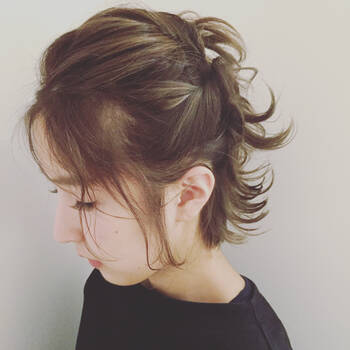 前髪で可愛いアレンジ 伸ばしかけの前髪を最大限に有効活用する方法 Hair