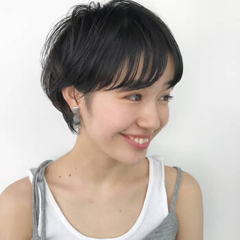黒髪が似合う芸能人風ヘアスタイルをお手本にしよう Hair