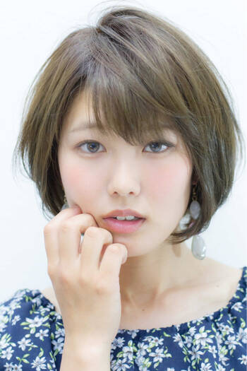 外国人風ヘアを目指す グリーンアッシュの押さえておきたいポイント Hair