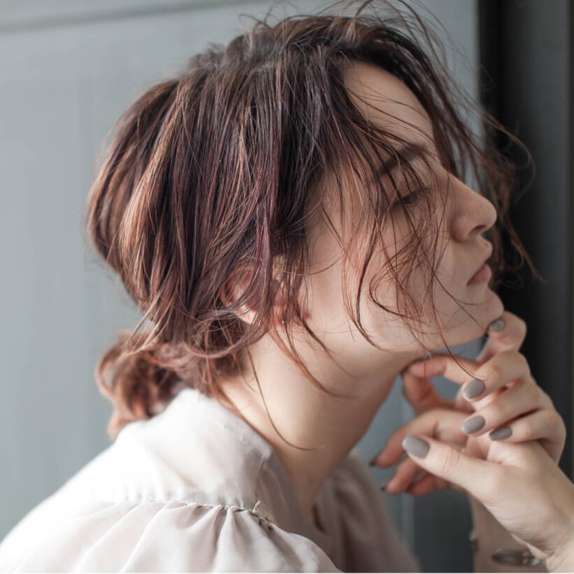 コンプレックスを髪型でカバー 丸顔に似合う髪型はこれ Hair