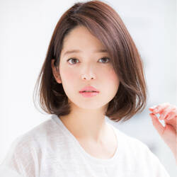 薄い前髪をカバーする髪型12選 毎日のケアとヘアアレンジで改善しよ Hair