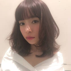 必要なのはアイロンひとつだけ ぱっつん前髪 の簡単 正しい巻き方 Hair