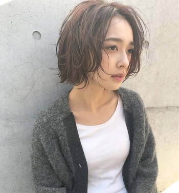 ショートは簡単 耳かけ アレンジで色気と個性をプラス Hair